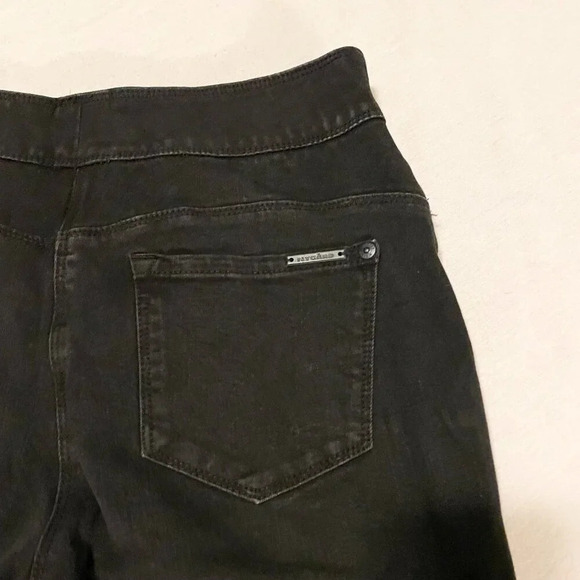 Nygard Luxe Denim Ankle Jeans Womens Size Medium - Picture 13 of 16
